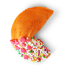assets/uploads/sites/3/2017/08/cakes_08.png